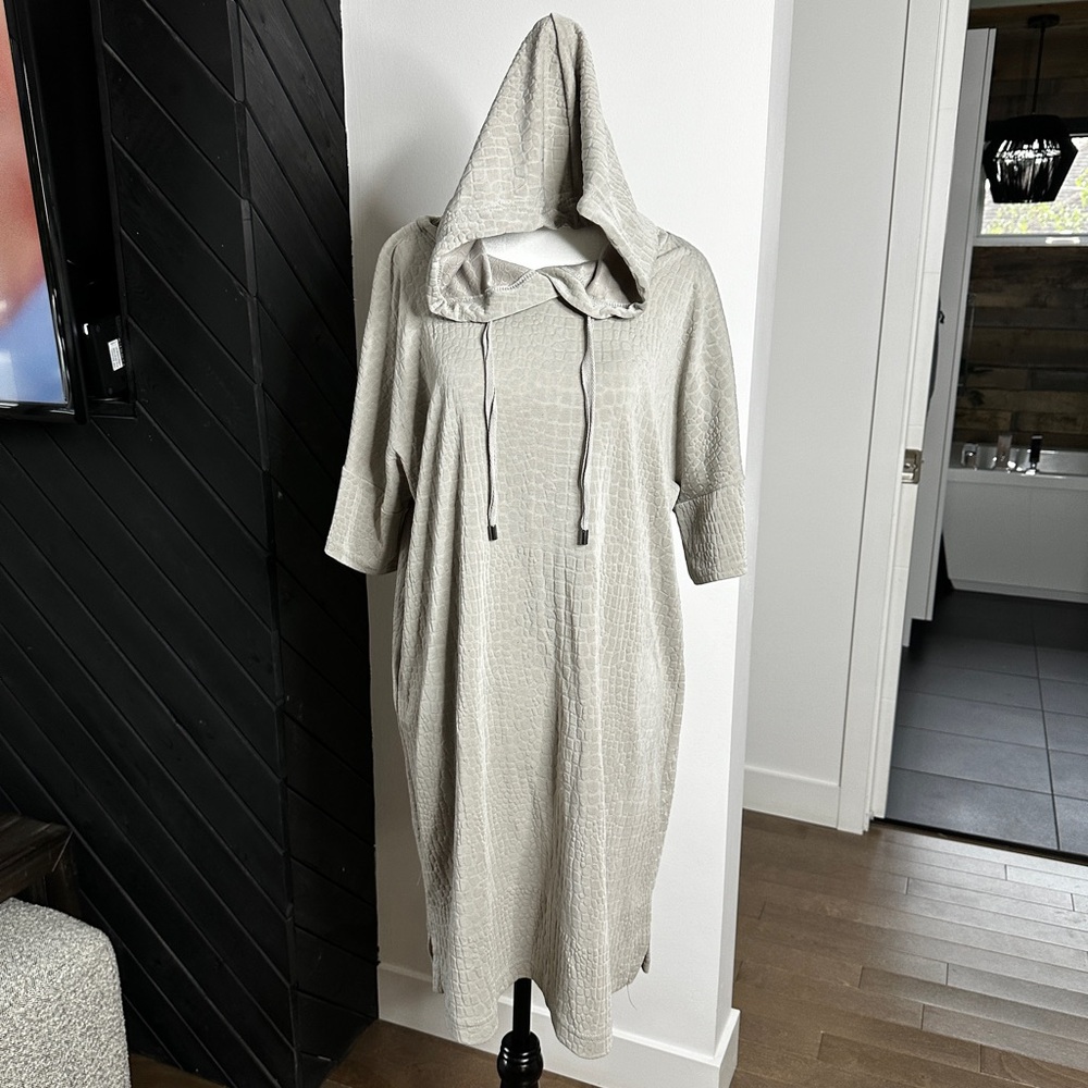 Cable and gauge grey tunic